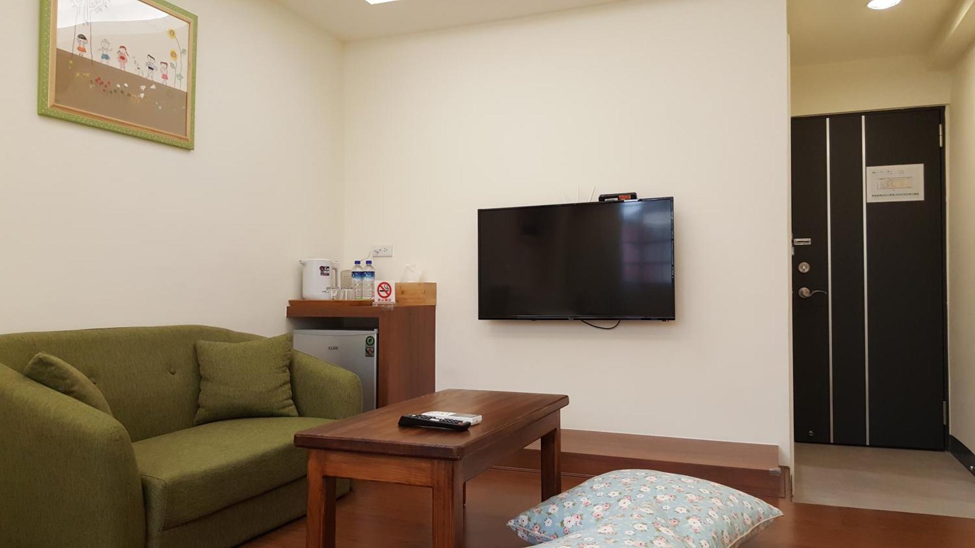 Summer Tree Homestay Тайнан Екстериор снимка